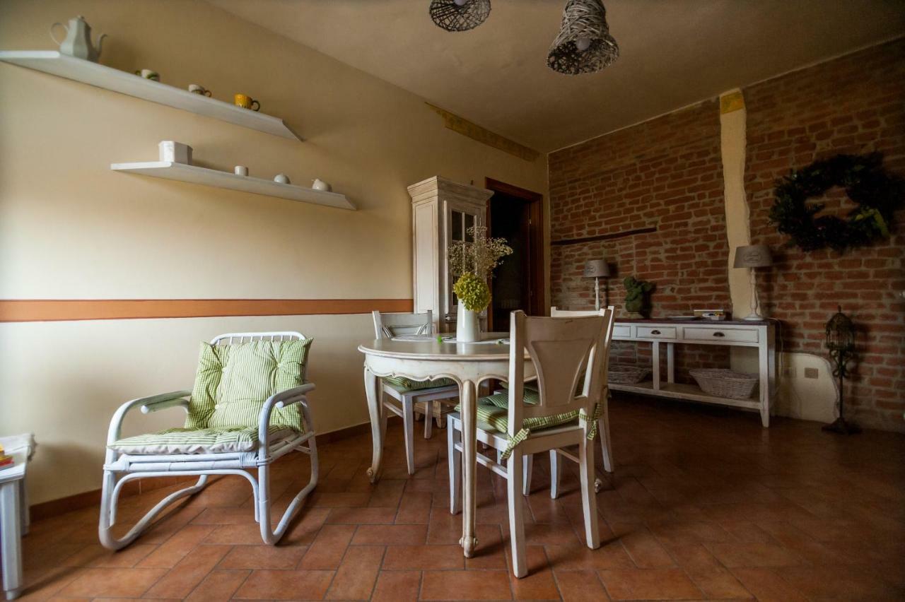 Готель Agriturismo Corte Ghiara Фонтанеллато Екстер'єр фото