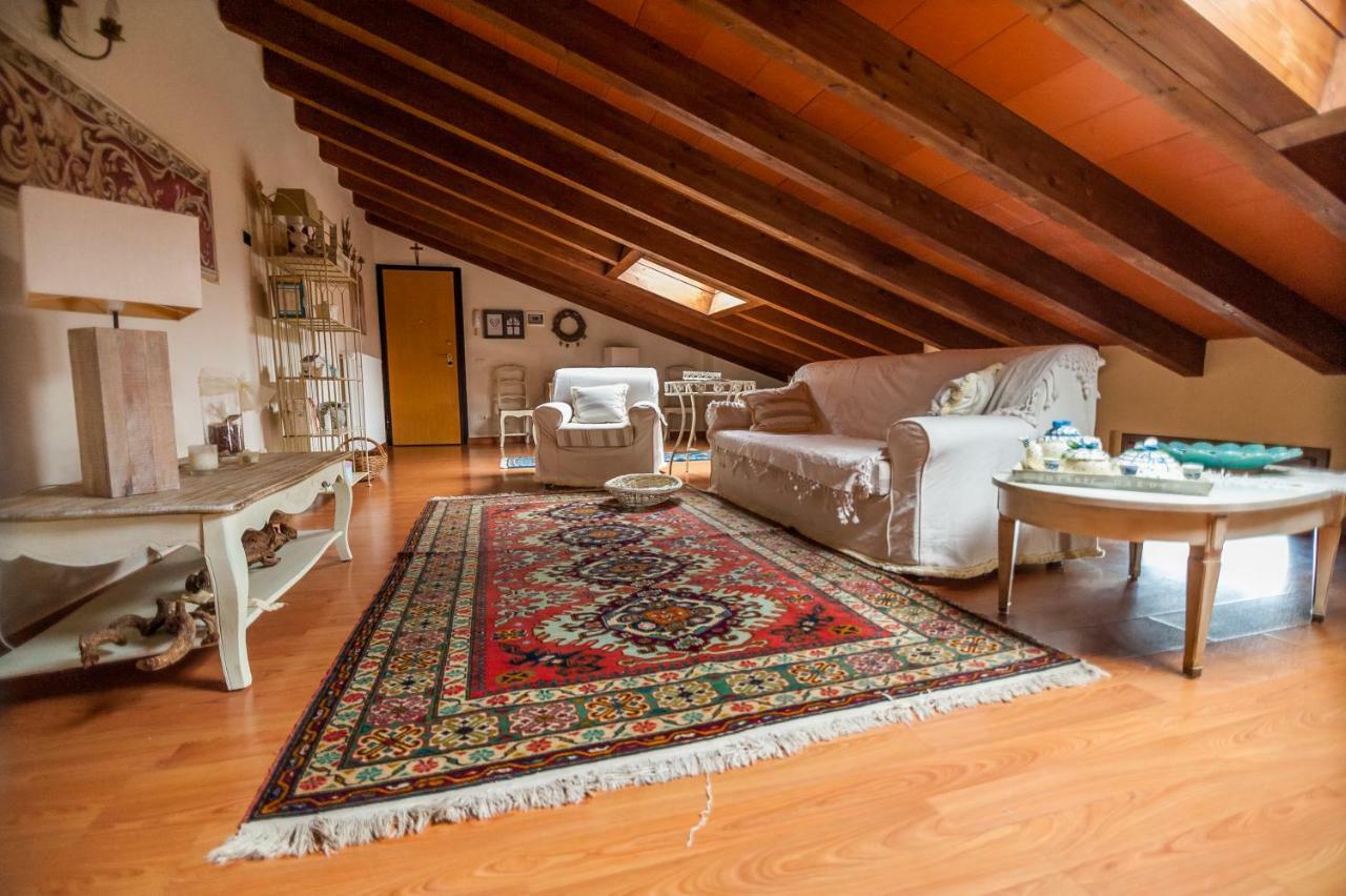 Готель Agriturismo Corte Ghiara Фонтанеллато Екстер'єр фото