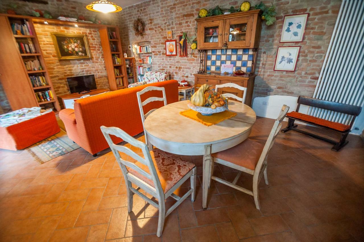 Готель Agriturismo Corte Ghiara Фонтанеллато Екстер'єр фото